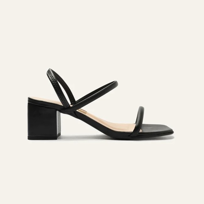 SANDÁLIA MY SHOES TIRAS FINAS COM ELÁSTICO PRETA FEMININA