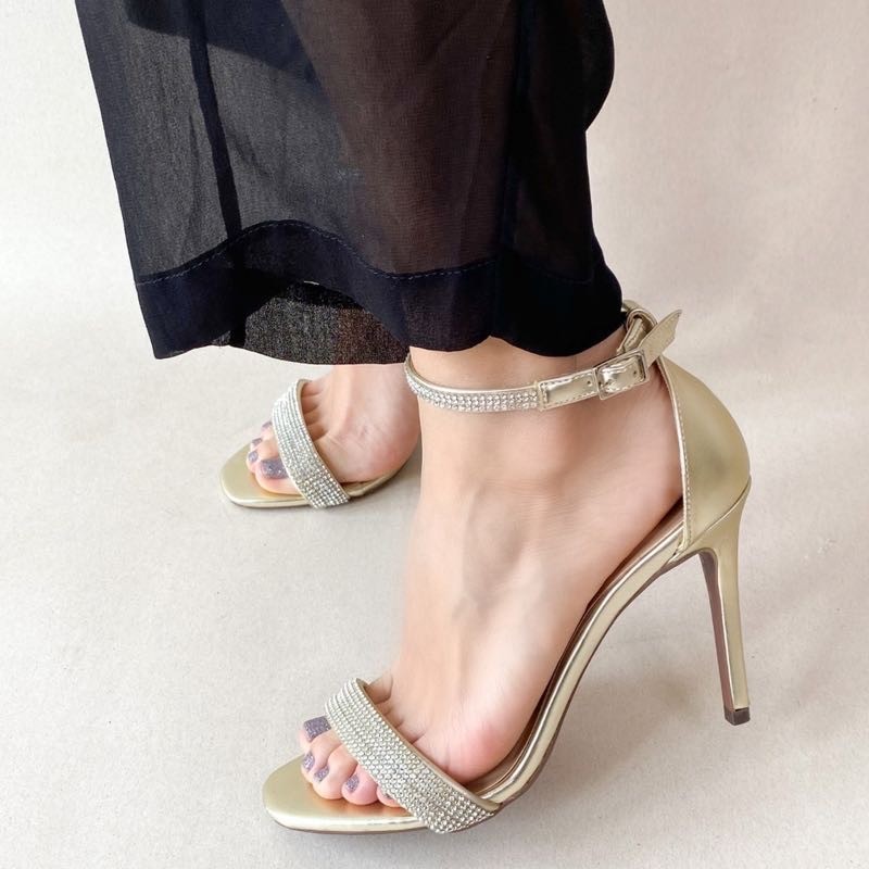 SANDÁLIA FIORENZZA UMA TIRA STRASS OURO FEMININA