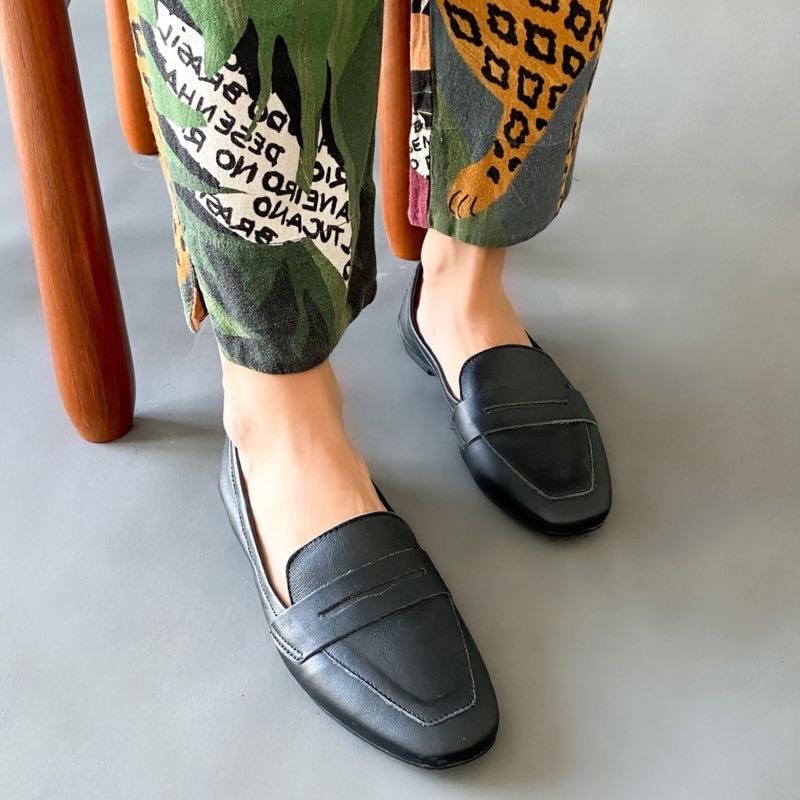 SAPATO SANTA FLOR LOAFER PRETO FEMININO
