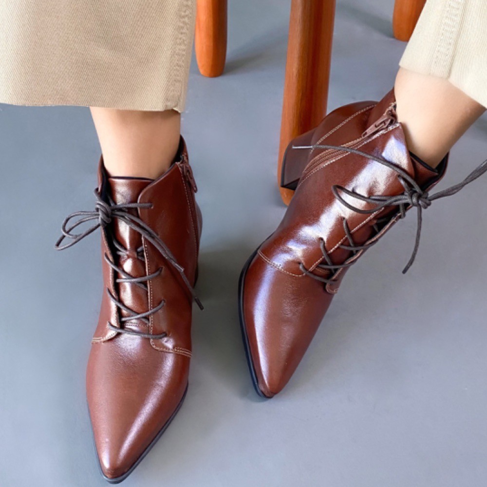 BOTA SANTA FLOR CORDÃO CONHAQUE FEMININA