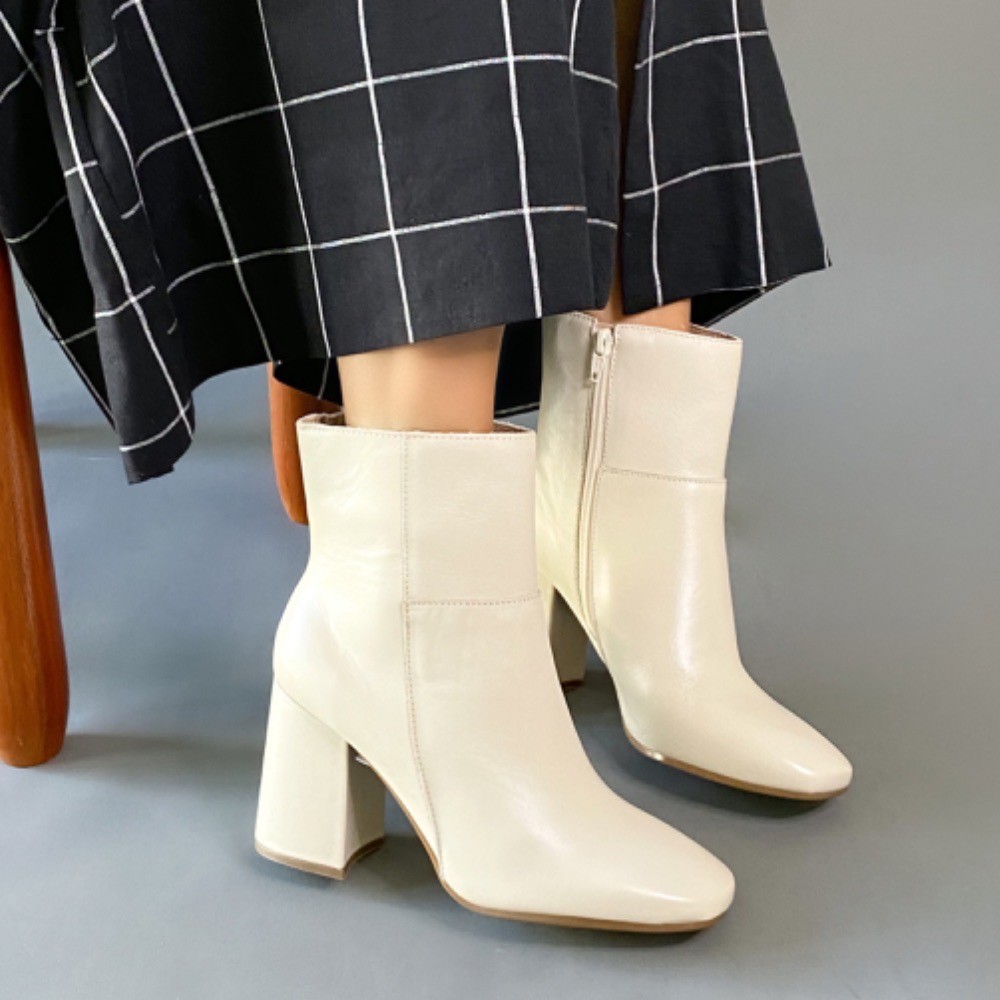 BOTA MY SHOES BÁSICA MARFIM FEMININA