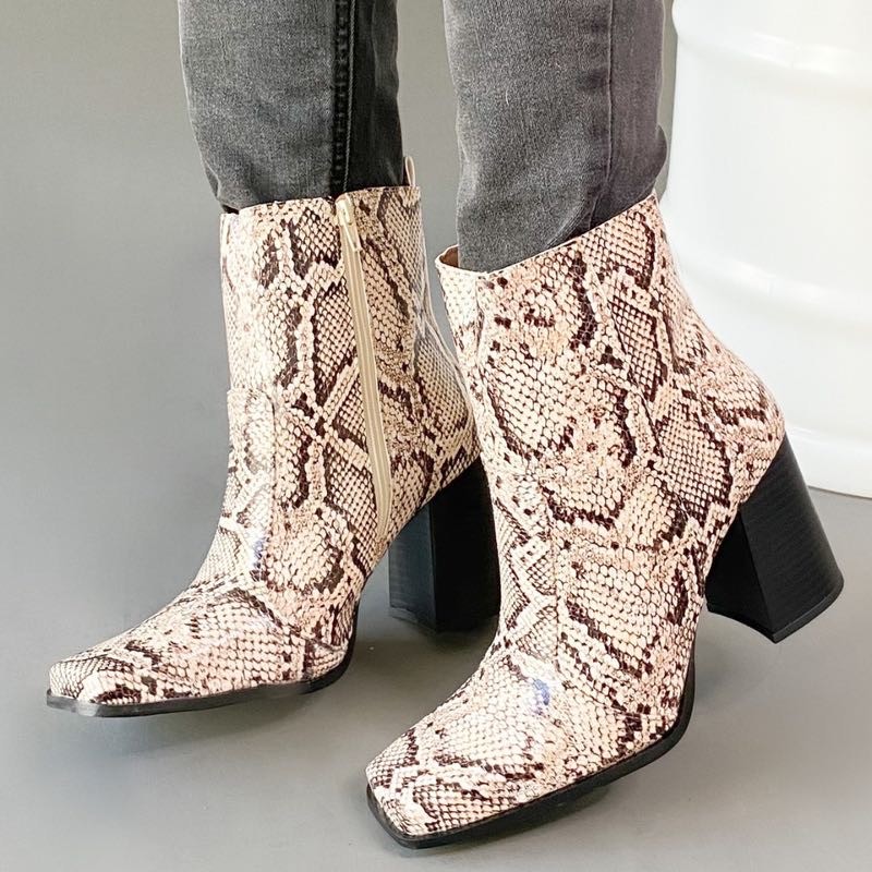 BOTA MY SHOES SERPENTE MARFIM FEMININA