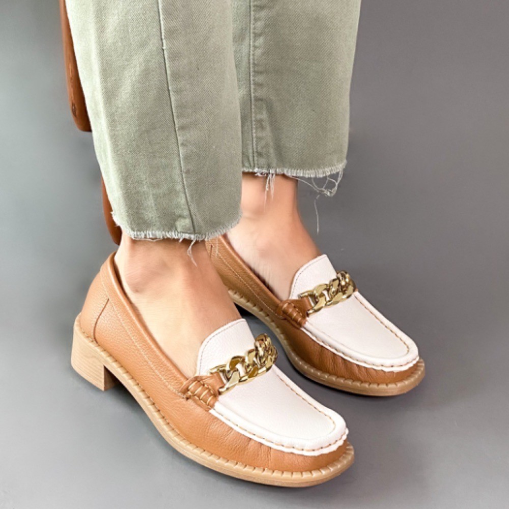 MOCASSIM PEACE CORRENTE CARAMELO COM MARFIM FEMININO