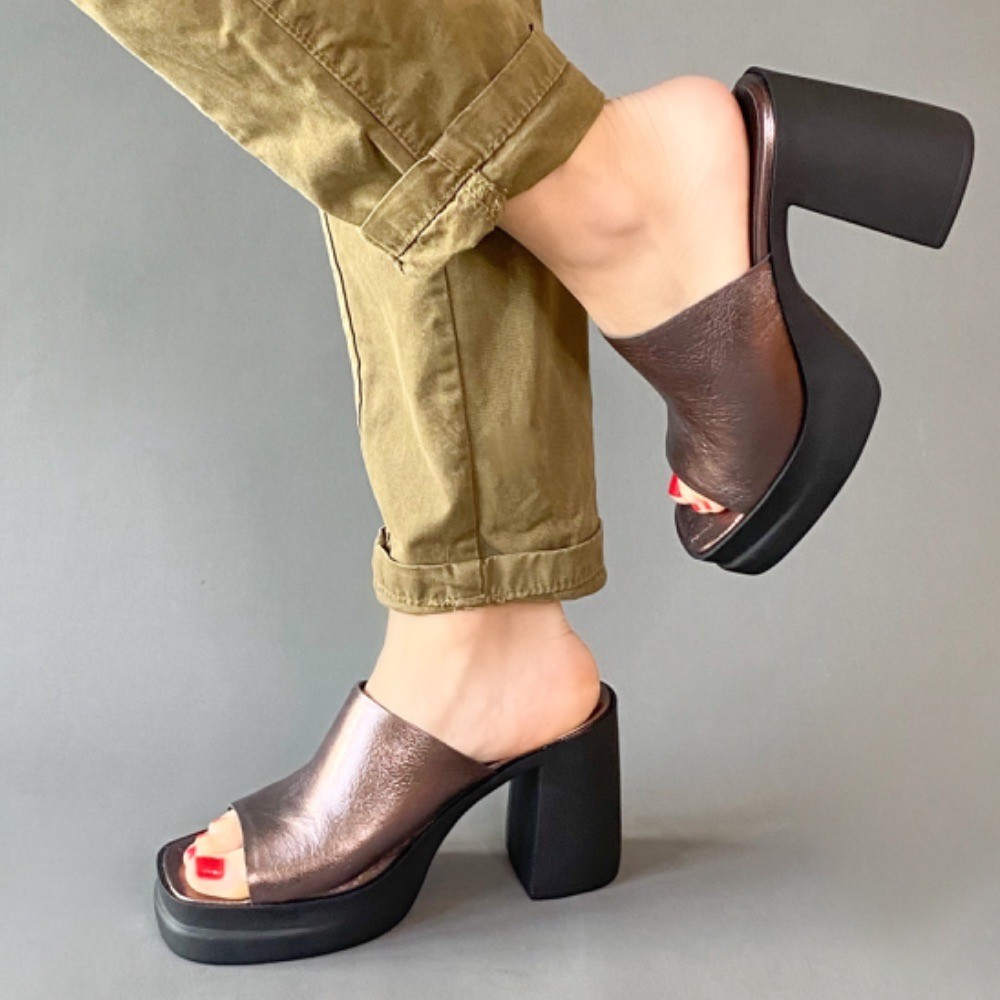 TAMANCO AYE-AYE PLATAFORMA ONIX FEMININO