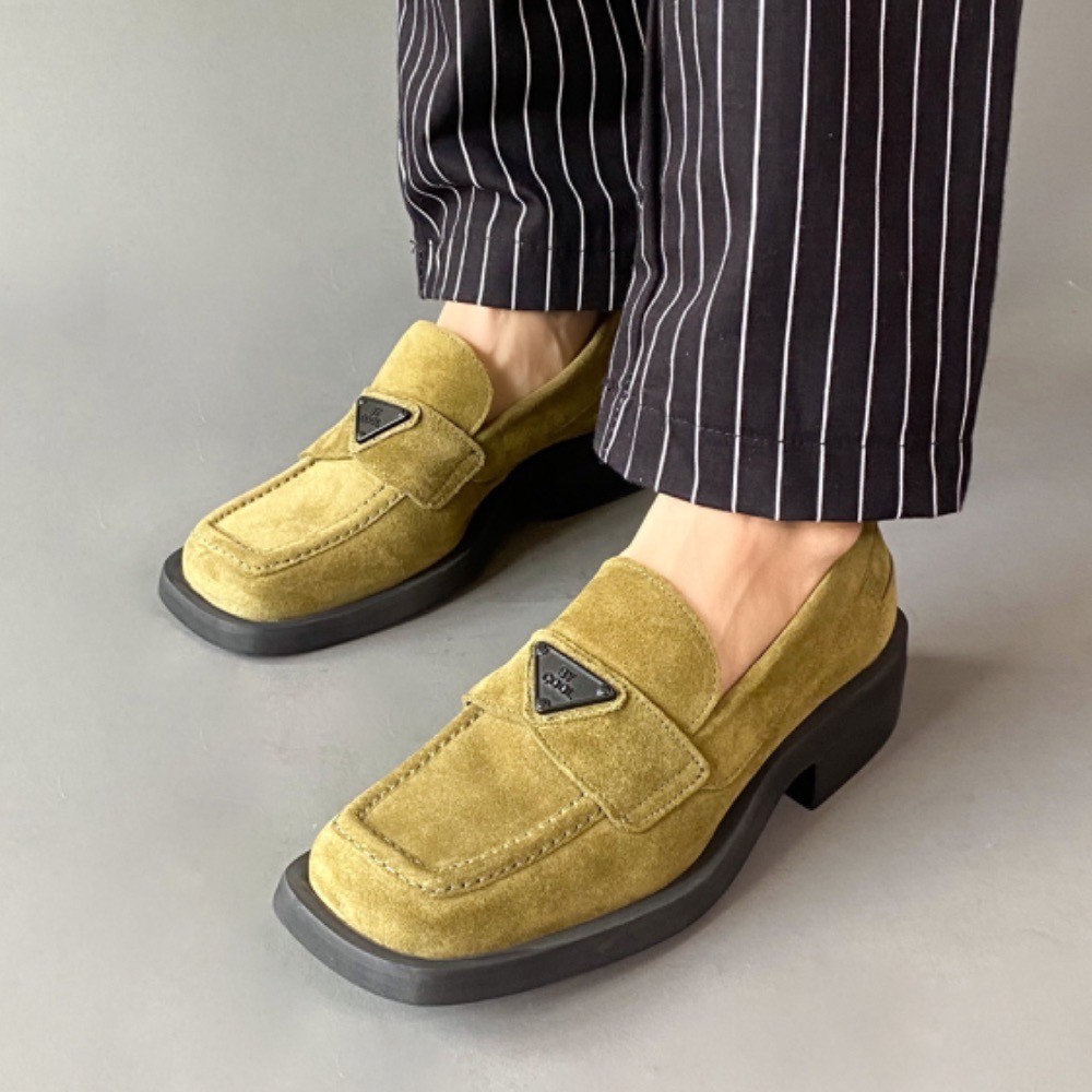 SAPATO PARÔ CAMURÇÃO VERDE ESCURO FEMININO