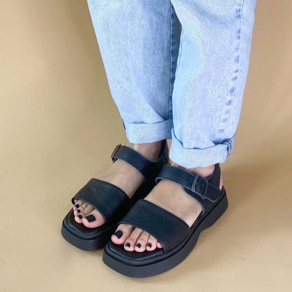 SANDÁLIA FLATFORM ZIMBAUÊ 1 TIRA PRETA FEMININA