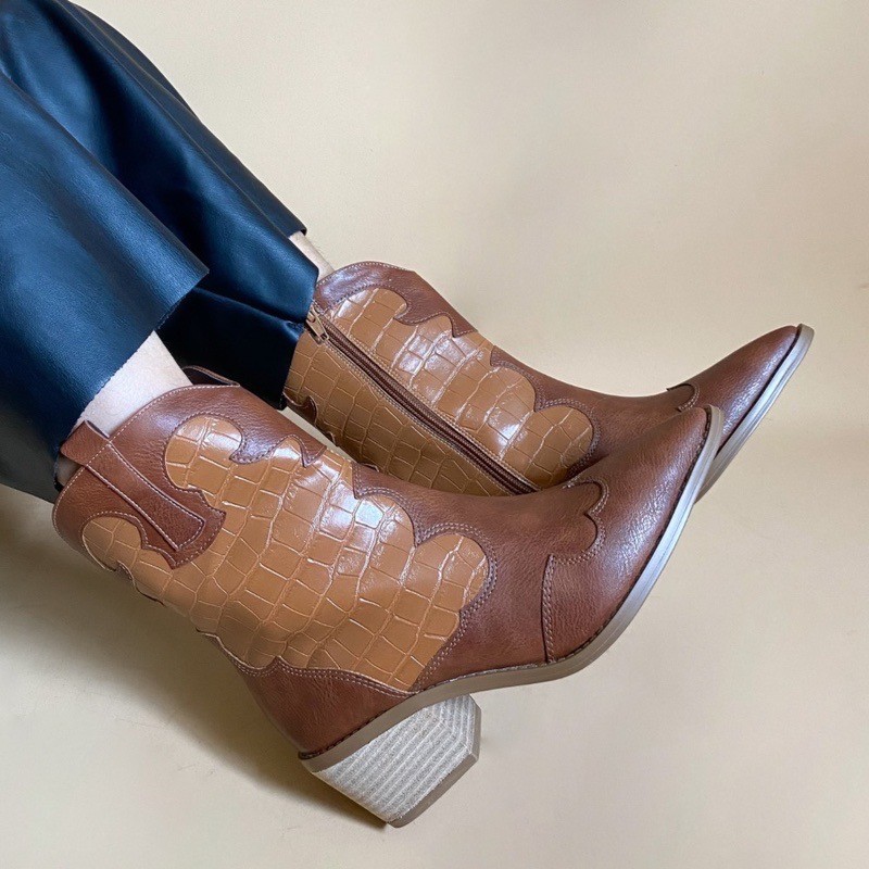 BOTA SUZANA SANTOS WESTERN CARAMELO FEMININA