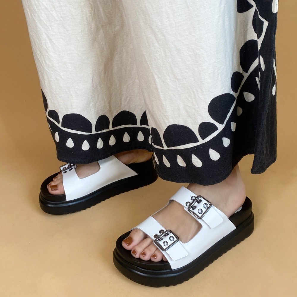 SANDÁLIA FLATFORM AYE-AYE BIRKEN BRANCA FEMININA