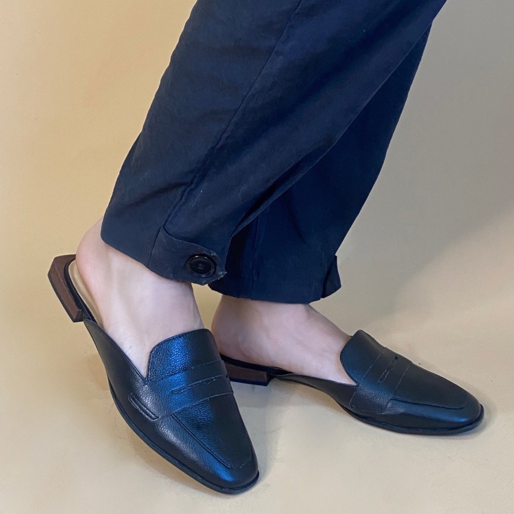 MULE SANTA FLOR CARA DE GATO PRETO FEMININO