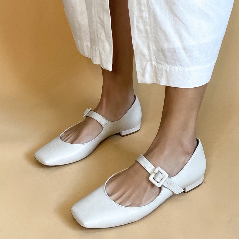 SAPATO SANTA FLOR BONECA GELO FEMININO