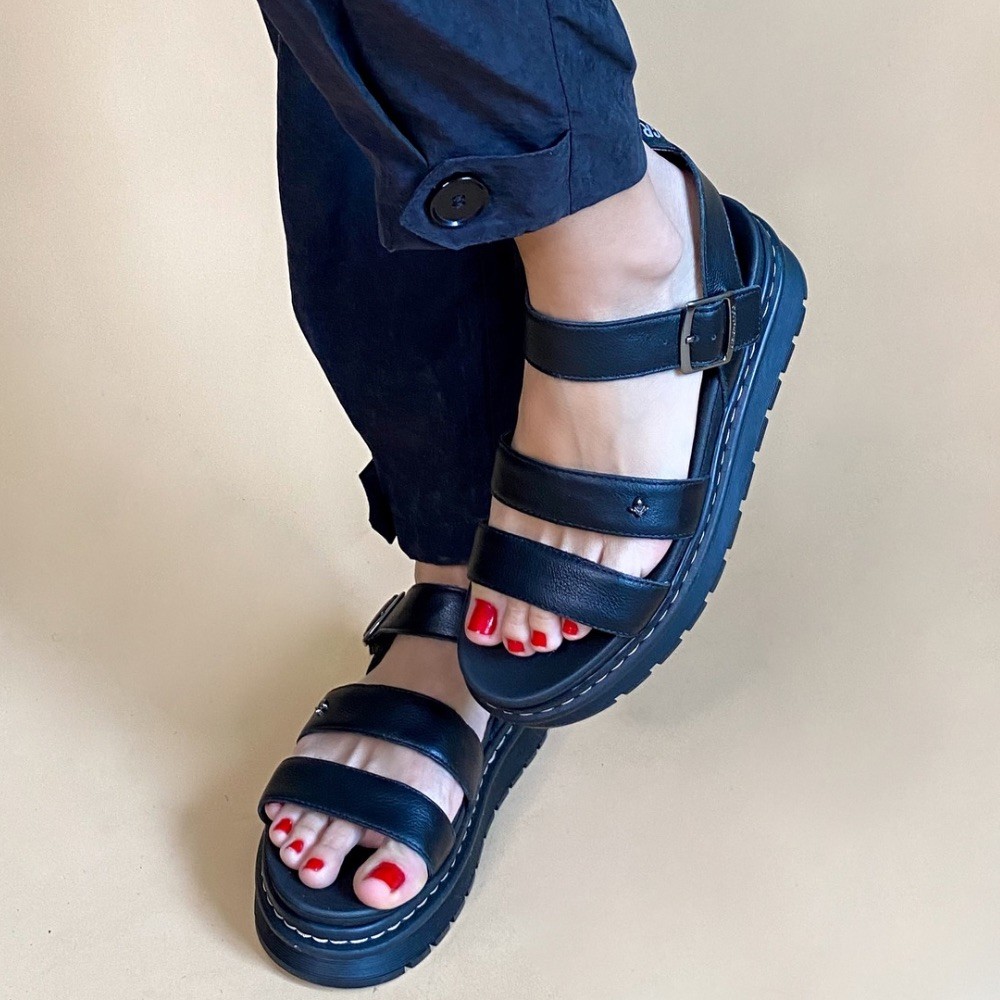 Sandalia Couro Sandalia Da Cravo E Canela Sandália Cravo E Canela