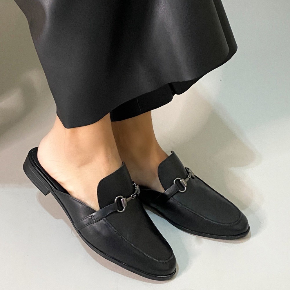 MULE BOTTERO BÁSICO PRETO FEMININO