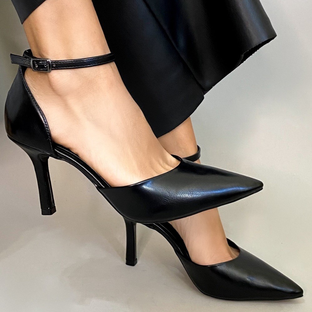 SCARPIN OFFLINE CHANEL PRETO FEMININO
