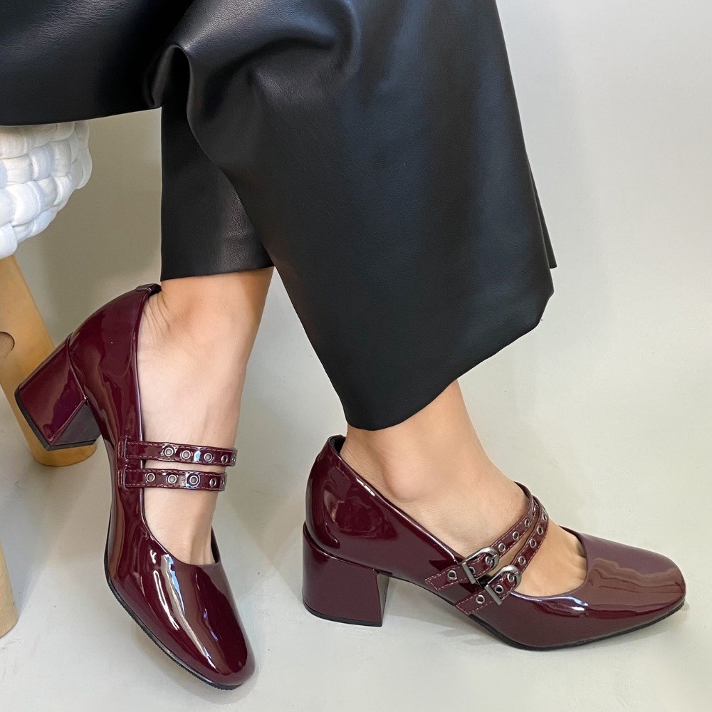 Sapato offline chanel vinho feminino :: Amil Calçados