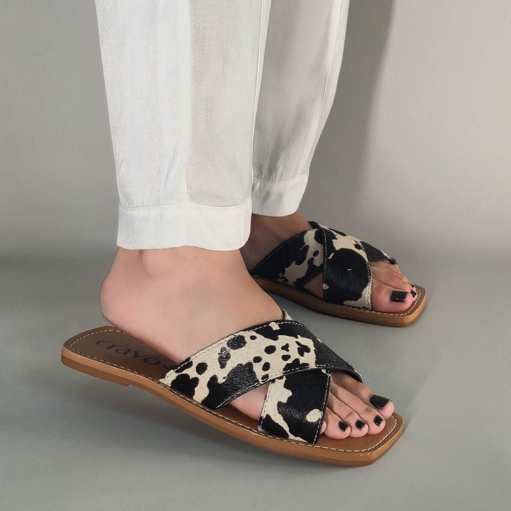 Sandália Rasteira Cravo E Canela CalÃ§ados Femininos RASTEIRA