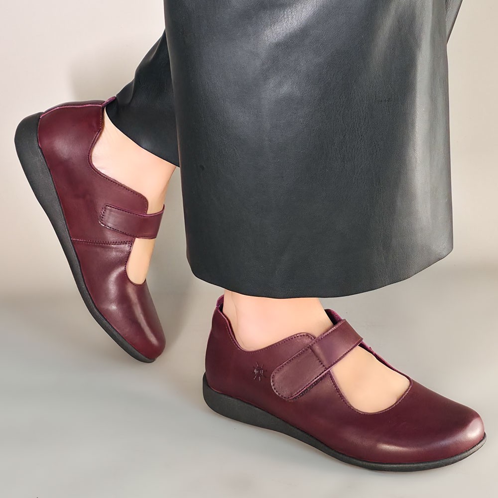 SAPATILHA AYE-AYE VELCRO VINHO FEMININA