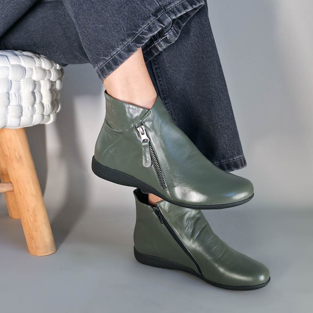 BOTA RASTEIRA AYE-AYE DOIS ZíPERES VERDE FEMININA