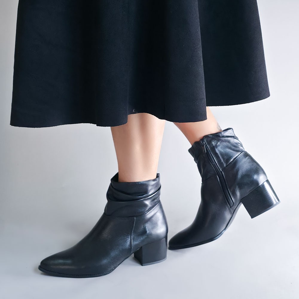 BOTA TRILHA DA LUA FRANZIDA PRETA FEMININA